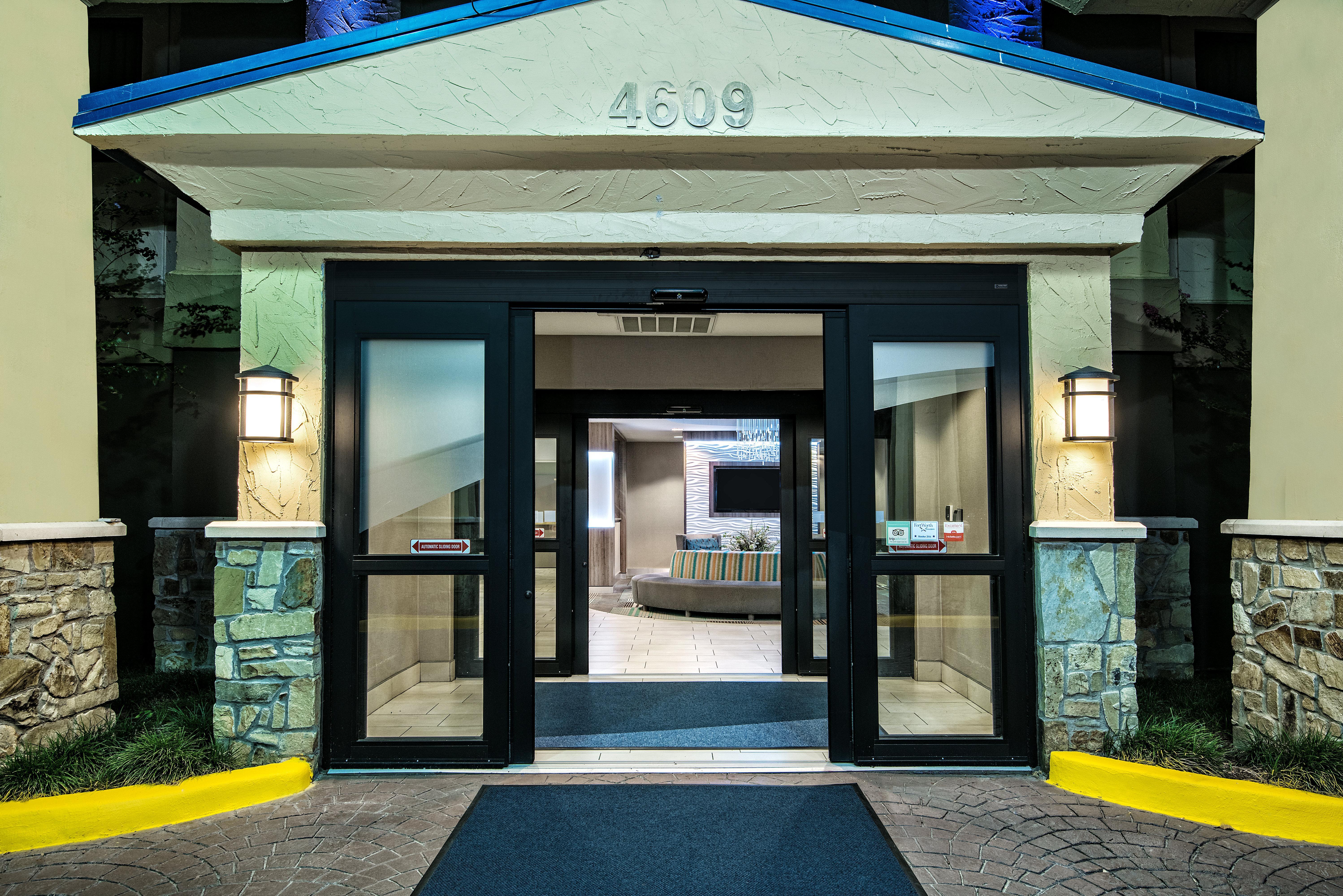 Holiday Inn Express Hotel And Suites Fort Worth/I-20 Dış mekan fotoğraf